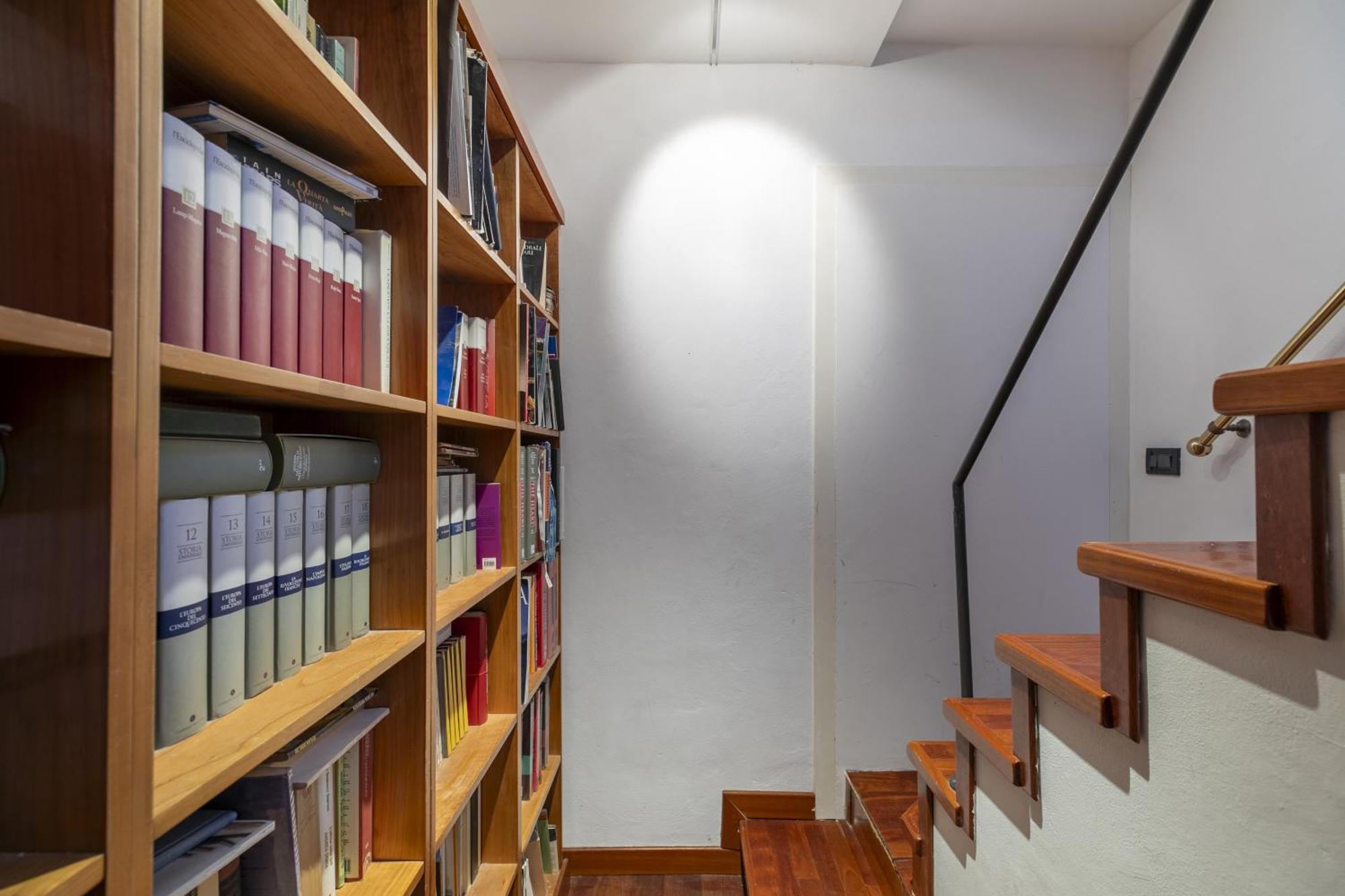Nice Lovely Attic For 4 Person With Wifi - A/C Venesia Bagian luar foto